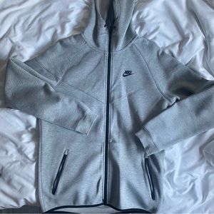 Men’s Nike zip up jacket